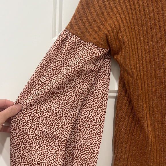 Rust Long Sleeve Top - Picture 2 of 4